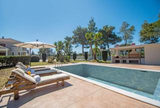 Adriana di Levante by "elite" - 2