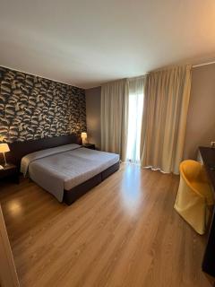 Hotel & Residence Castelli - Montecchio Maggiore - 4