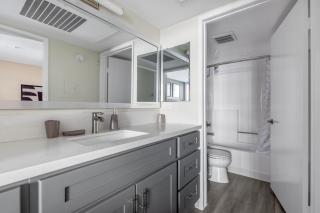 Brentwood 1BR w Pool nr UCLA Medical Center LAX-216 - 1