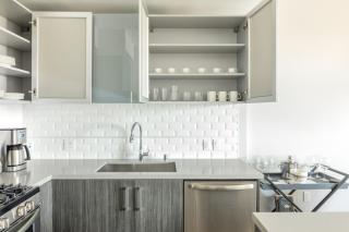 Mid-Wilshire Studio w Gym Pool nr S La Brea LAX-476 - 3