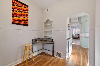 2 Bedroom Near Trolley Square and Liberty Park! - Salt Lake City - 2