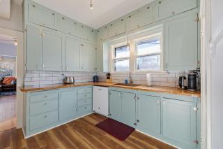 2 Bedroom Near Trolley Square and Liberty Park! - Salt Lake City - 1