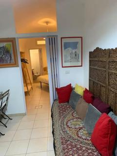 Charming Old Town House - Bari - 3