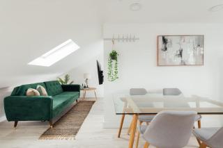 Contemporary 1 Bedroom Loft in Ilford, London - Ilford - 1