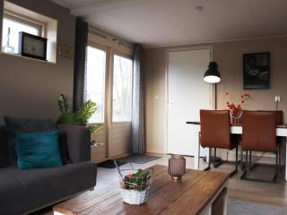 Holiday Home in Donkerbroek near Forest Trails - 1