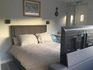 The Old School House - Durham - 6