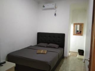 Nexdeco House Homestay Syariah Solo - Solo - 4