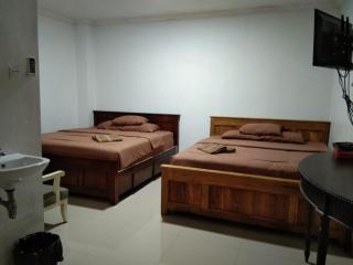 Nexdeco House Homestay Syariah Solo - Solo - 5