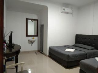 Nexdeco House Homestay Syariah Solo - Solo - 6