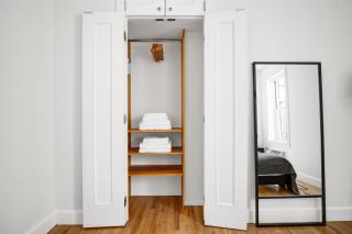 UES 2BR w Doorman nr Met Central Park NYC-716 - New York - 1