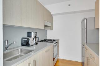 Chelsea 1BR w Balcony Doorman Gym NYC-158 - 6