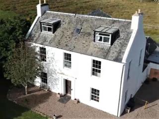 Pentland Farm House - Kirknewton - 0