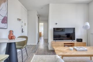 Midtown W 2BR w Gym WD nr Times Sq NYC-898 - New York - 9