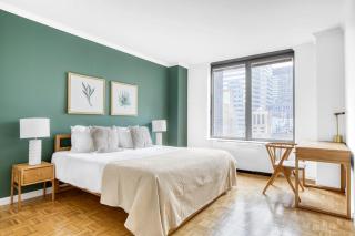 Sutton Place 1BR w Gym Pool DM nr Central Pk NYC-462 - New York - 3