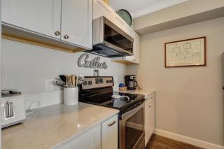 111 Water Street Inn - 2
