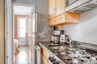 Hip E Village 2BR w WD nr L Train NYC-824 - New York - 7