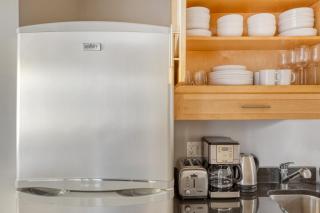 Hip E Village 2BR w WD nr L Train NYC-824 - 6