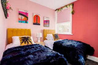 Charles Alexander Short Stay - Botanical House - Cleveleys - 2