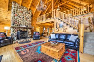 Smoky Mountain Cabin Rental with Hot Tub and Fire Pit! - 7