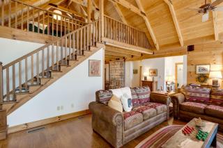Family-Friendly Jasper Cabin with Deck! - Jasper - 7
