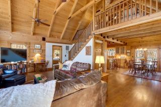 Family-Friendly Jasper Cabin with Deck! - Jasper - 5
