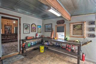 Pet-Friendly Vacation Rental in Braymer! - - 3