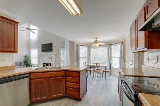 Stone Mountain Vacation Rental with Deck! - Stone Mountain - 2