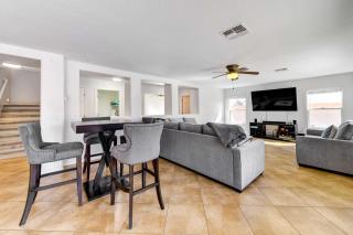 Putting Green, Pool and Spa Home in Queen Creek! - Queen Creek - 8