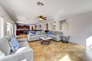 Putting Green, Pool and Spa Home in Queen Creek! - Queen Creek - 5