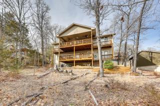 Waterfront Home on Beaver Lake w/ 2 Decks! - 1