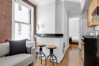 E Village 1BR w in-unit WD nr Park NYC-722 - Nova Iorque - 8