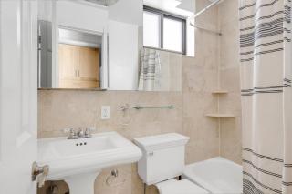 E Village 1BR w in-unit WD nr Park NYC-722 - Nova Iorque - 1