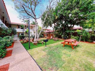 The Leeward Apartments By Lowkl - 3