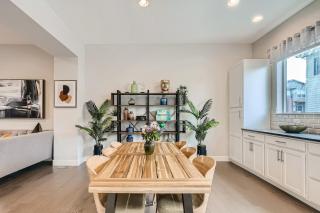 Stylish & Spacious Centrally-Located Home w/Garage - Wheat Ridge - 8