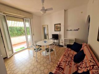 R25 - Trilocale con ampio terrazzo - Ancona - 8