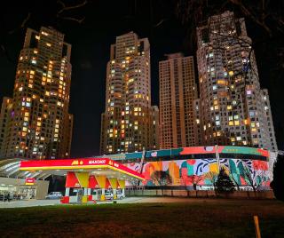 18th & 16h Floor Secure Luxury Condos With Pool & Fitness Included In Price - 9