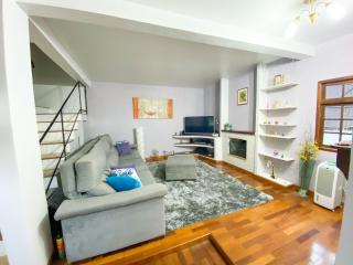 Casa confortável com churrasqueira na Granja Viana - 3