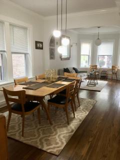 Logan Square Modern Apartment - Chicago - 0