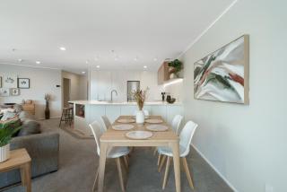 Executive Oceanside Apartment - Mount Maunganui - 1