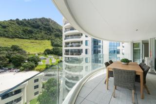 Executive Oceanside Apartment - Mount Maunganui - 0