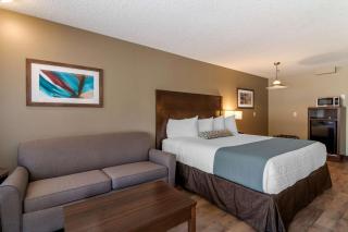 SureStay Plus Hotel by Best Western Salmon Arm - 7