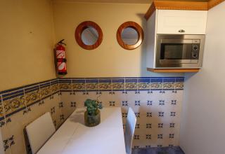Sopelana pueblo muy cerca de la playa ideal para surfistas y familias. - Sopelana - 7