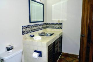 Ocean view 2Br Condo-Balcony-Beach-Pool - 5