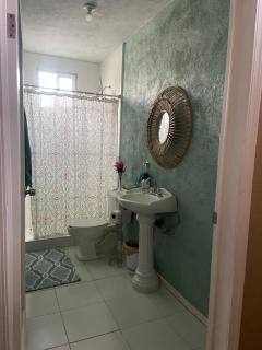 Large 4 bedroom home with gated parking - Puerto Peñasco - 9