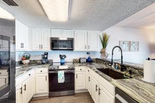 Islander 5004 - Fort Walton Beach - 1