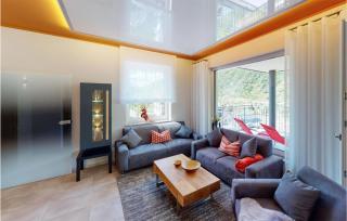 2 Bedroom Gorgeous Apartment In Burgen - Burgen - 0