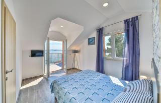 5 Bedroom Amazing Home In Drvenik Mali - Velike Kuknjare - 4