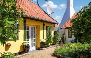 2 Bedroom Amazing Home In Svaneke - Svaneke - 3