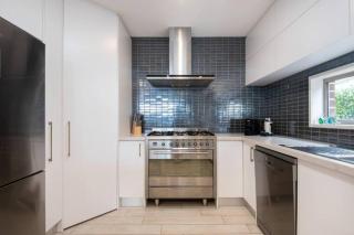 Family Tides Beach House - Rosebud - 6