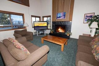 1228 Timber Lane home - 8